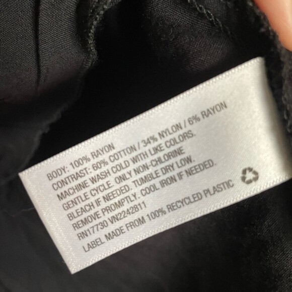 Xhilaration Black Lace Back Tank Top Blouse size M Collar V-neck Dressy Casual - Picture 11 of 11